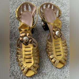 GUCCI Crystal Embellished Gold Leather Sandals, Size 39.5